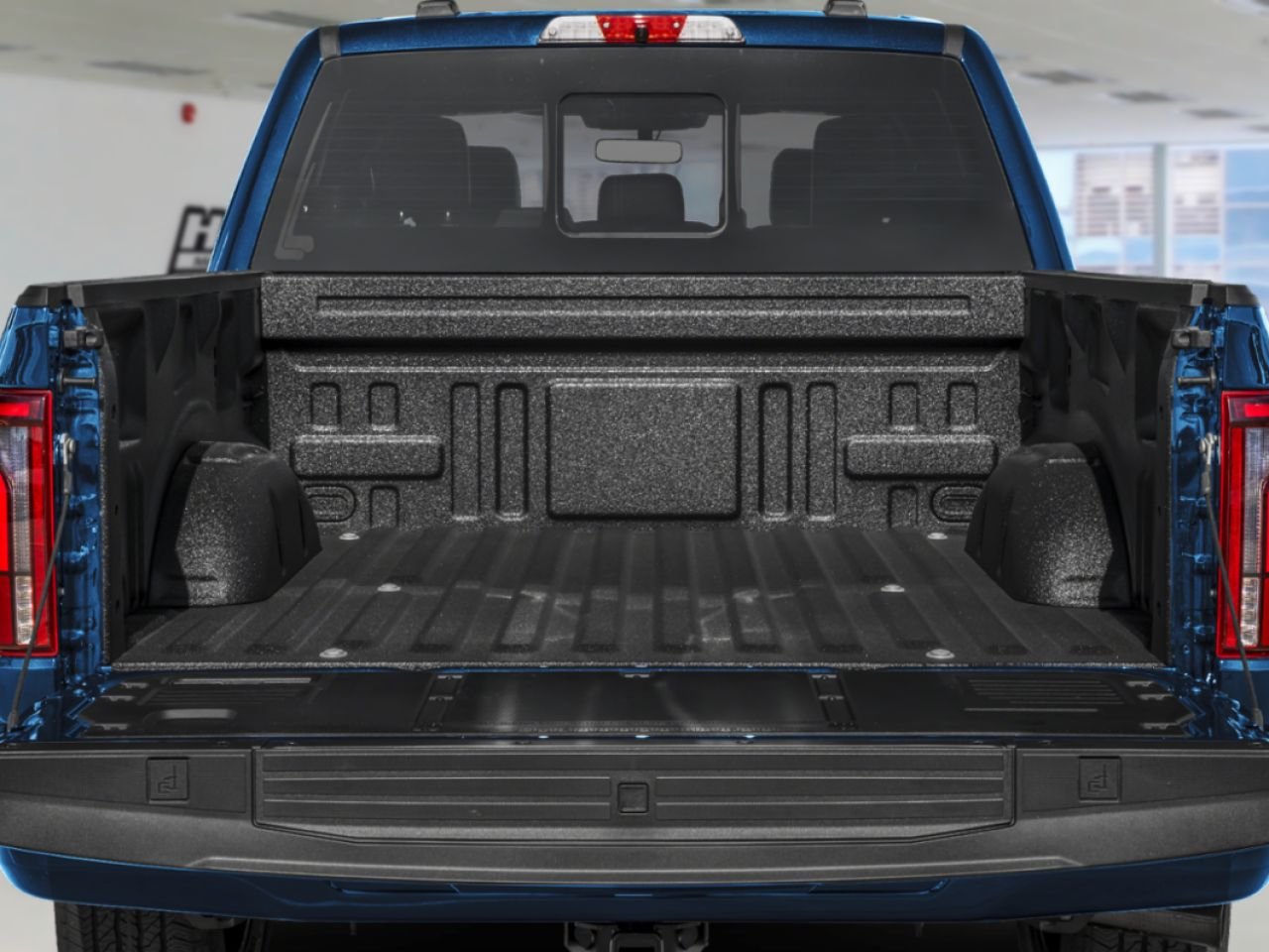 2026 Ford F-150 Agate Black Metallic Mont-Laurier - photo #6