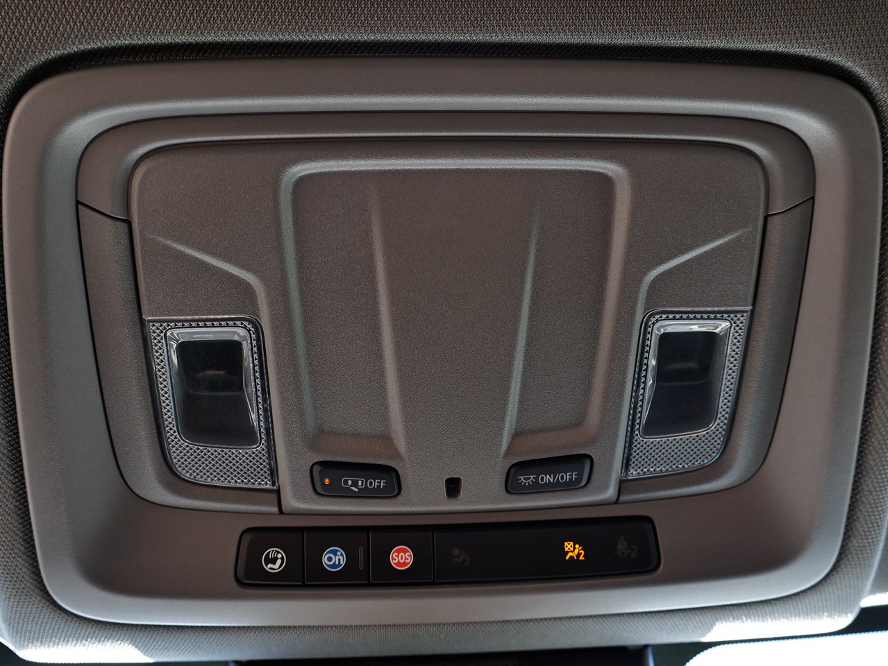 2024 GMC Sierra 1500 4WD Crew Cab 147 Elevation Black Sherwood Park - photo #24