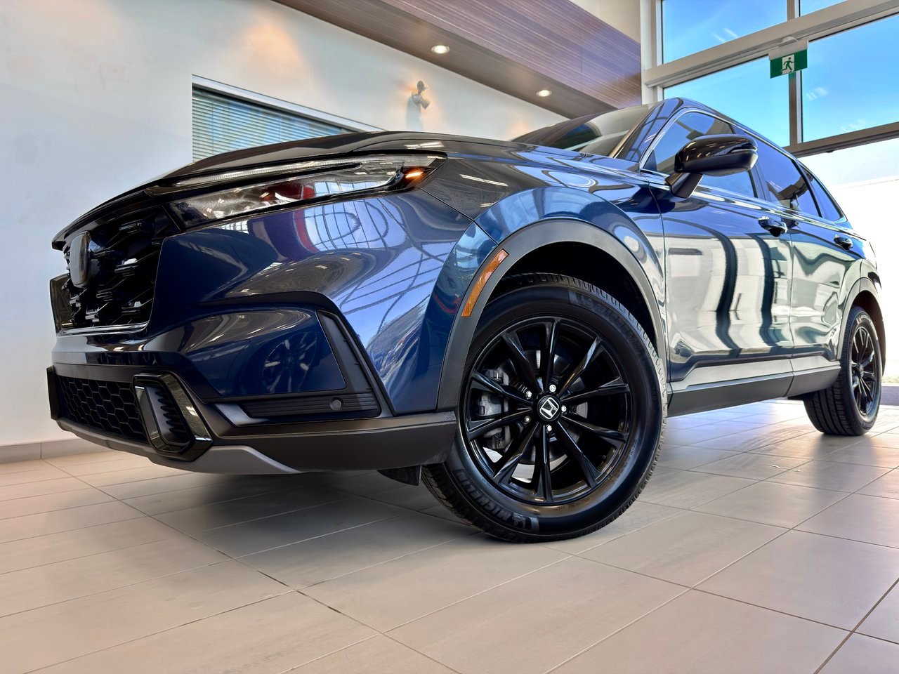 2024 Honda CR-V Hybrid Blue Notre-Dame-des-Prairies - photo #1