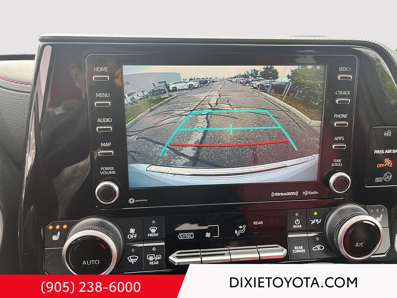 2022 Toyota Highlander XSE AWD / HEATED SEATS / MOONROOF / ALLOY WHEELS / CARPLAY AND ANDROID AUTO White Mississauga - photo #18