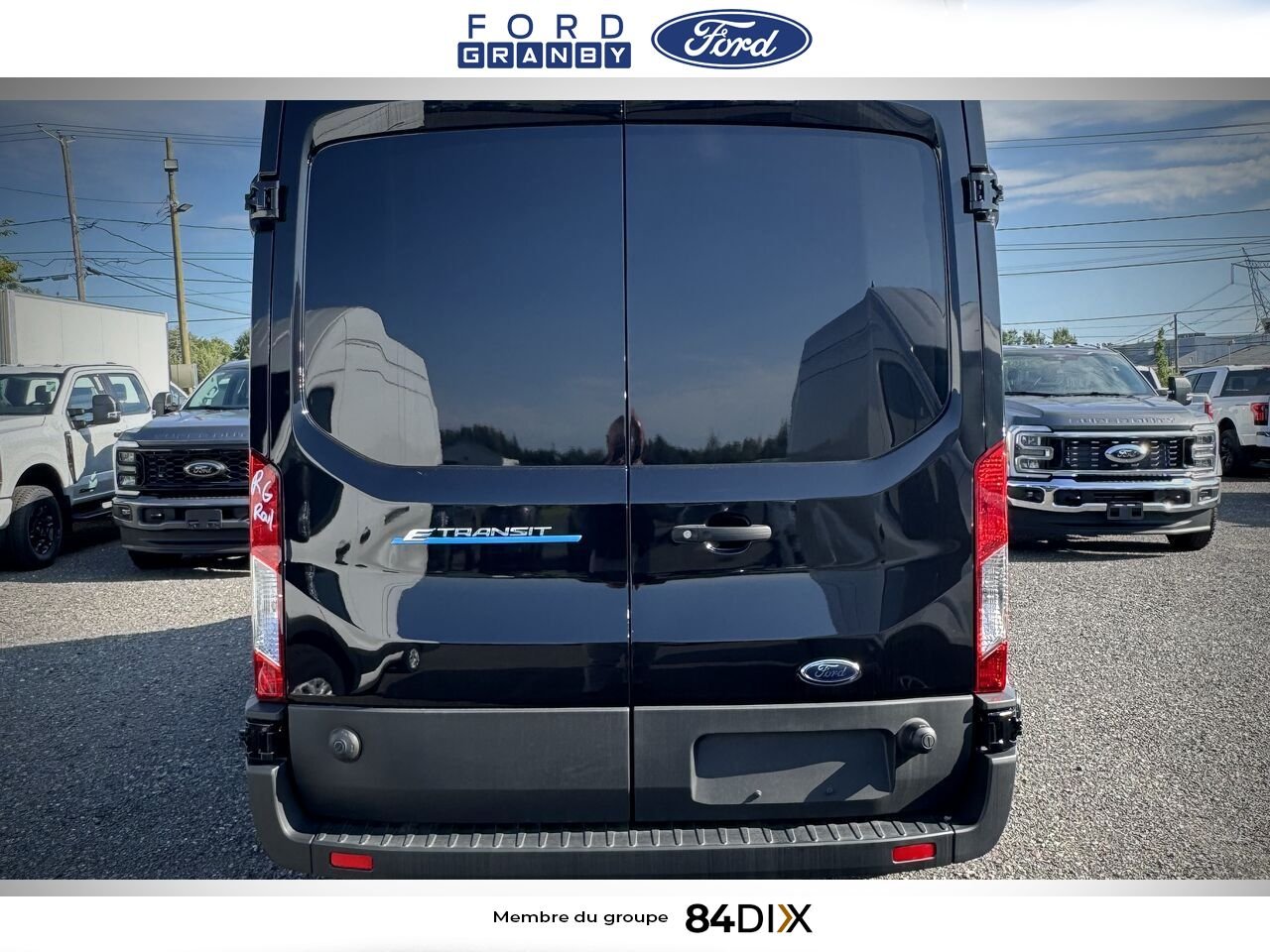 Ford E-TRANSIT FOURGONNETTE UTILITAIRE 2025 Noir Granby - photo #3