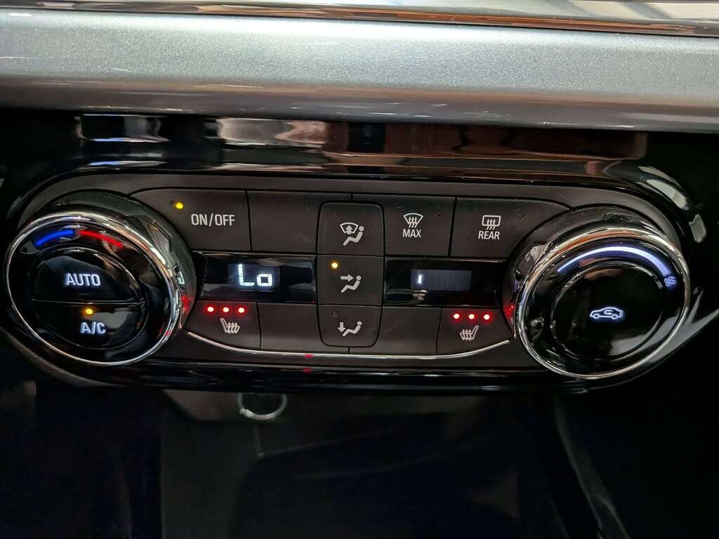 Chevrolet Trax FWD 4dr LT 2025 Blanc Val-David - photo #21
