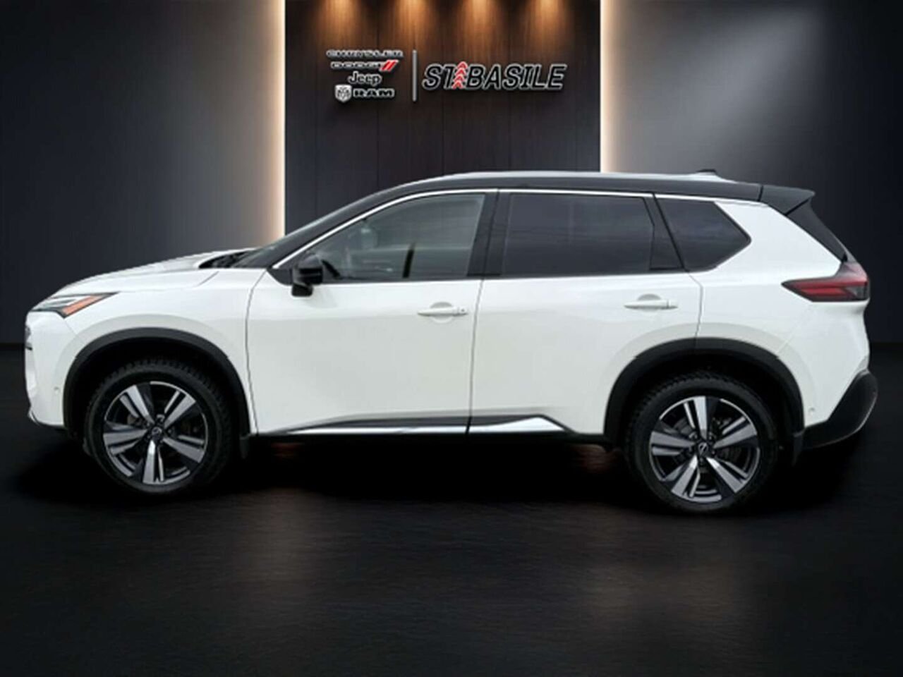 Nissan Rogue 2023 Blanc Saint-Basile-le-Grand - photo #21