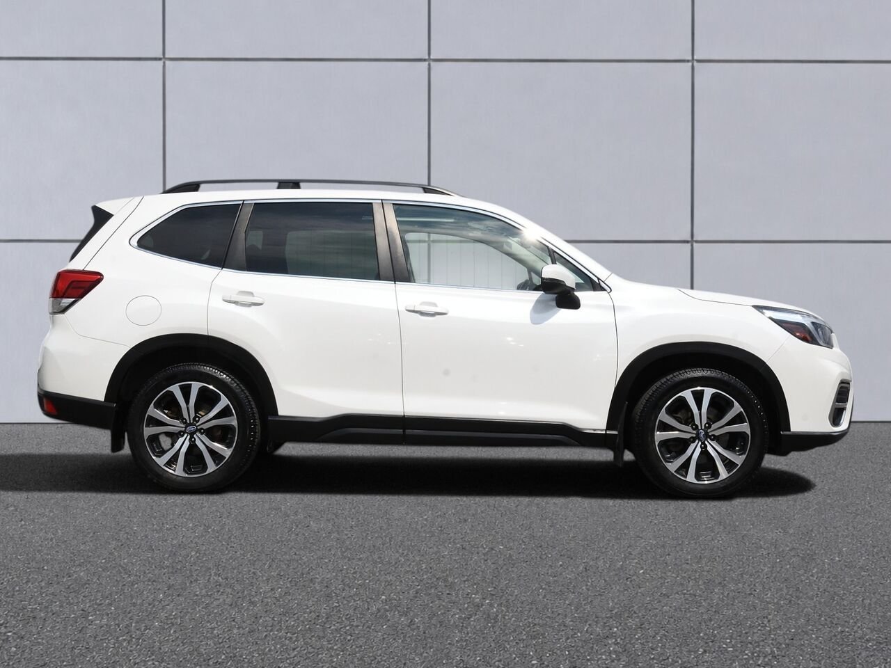 2020 Subaru Forester 2.5i Limited White Saint-Hyacinthe - photo #5