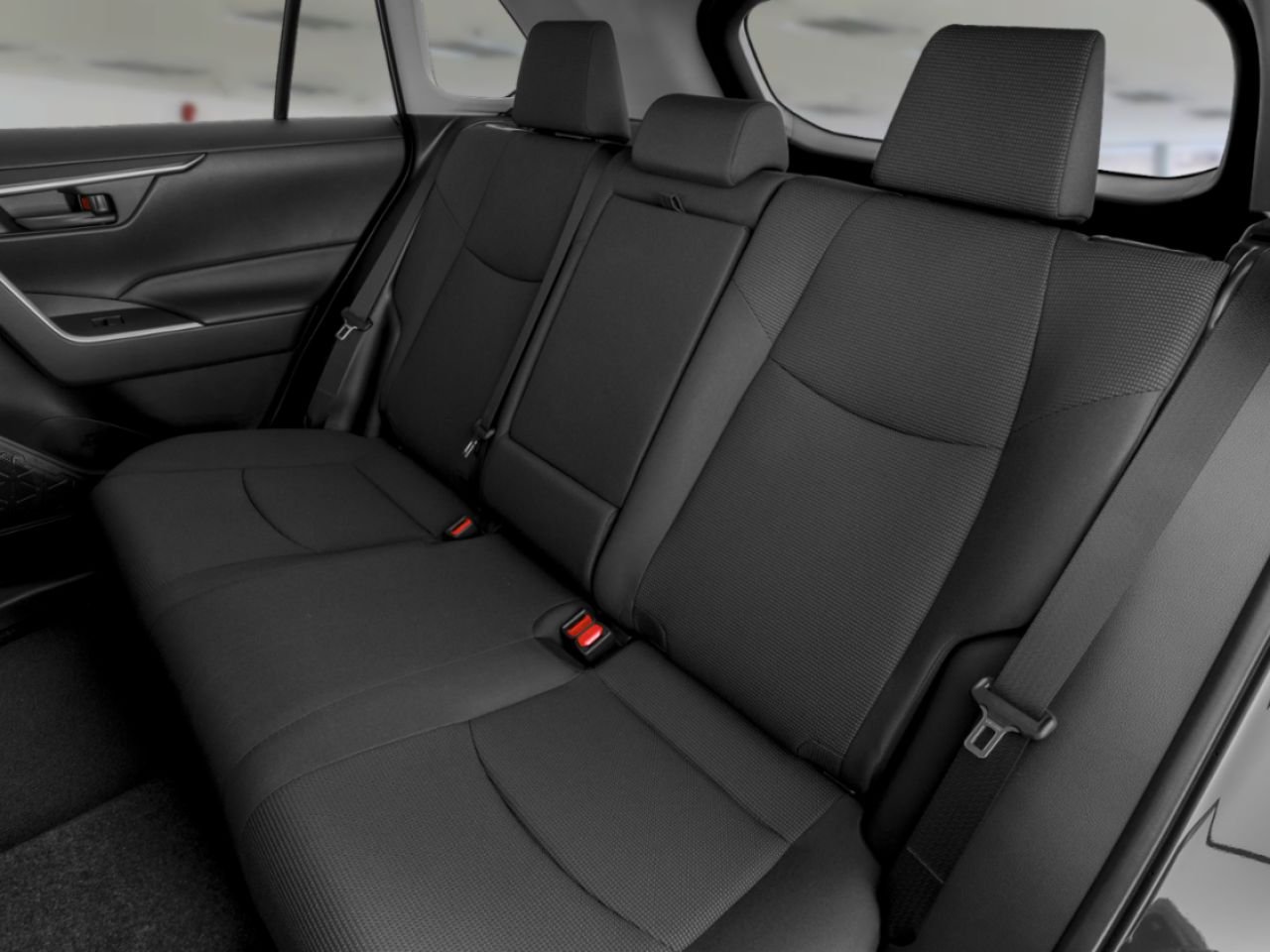 2022 Toyota RAV4 LE FWD / CLEAN CARFAX / HEATED SEATS / TOYOTA SAFETY SENSE / CARPLAY AND ANDROID AUTO Grey Mississauga - photo #5