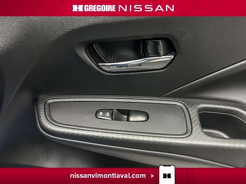 Nissan Versa 2024 Bleu Laval - photo #12