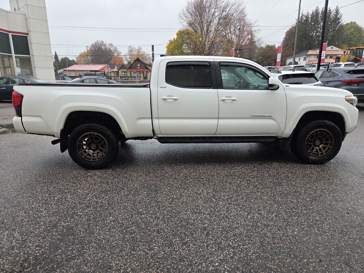 2020 Toyota TACOMA SR5 White Mont-Laurier - photo #3