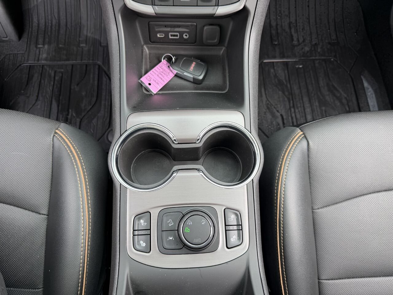GMC TERRAIN AT4 AT4 4 portes TI 2024 Blanc Gatineau - photo #4