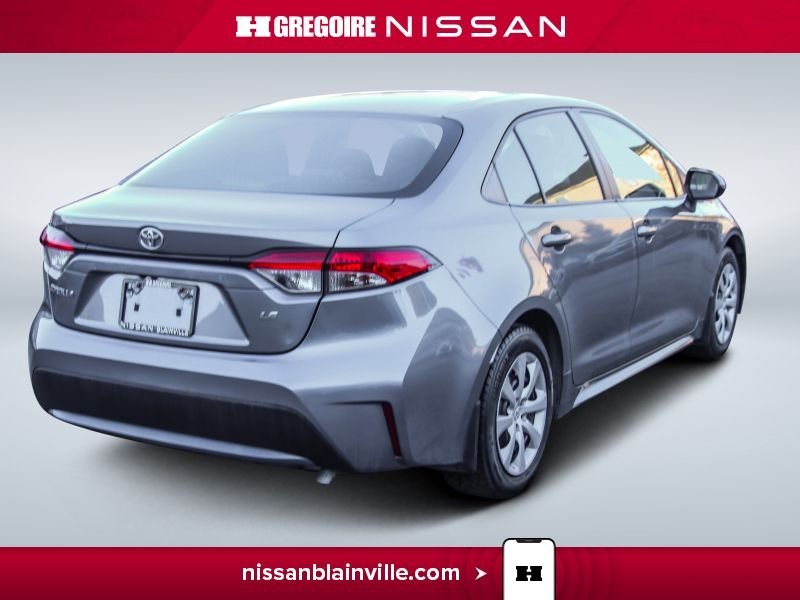2022 Toyota Corolla Blue Blainville - photo #8