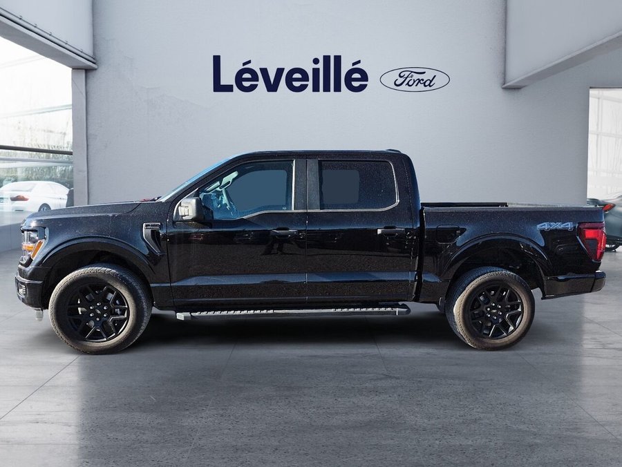 2024 Ford F-150 STX 2.7L ** BLACK PACK ** BAS KILO ** CARFAX CLEAN 5,5 pi Black