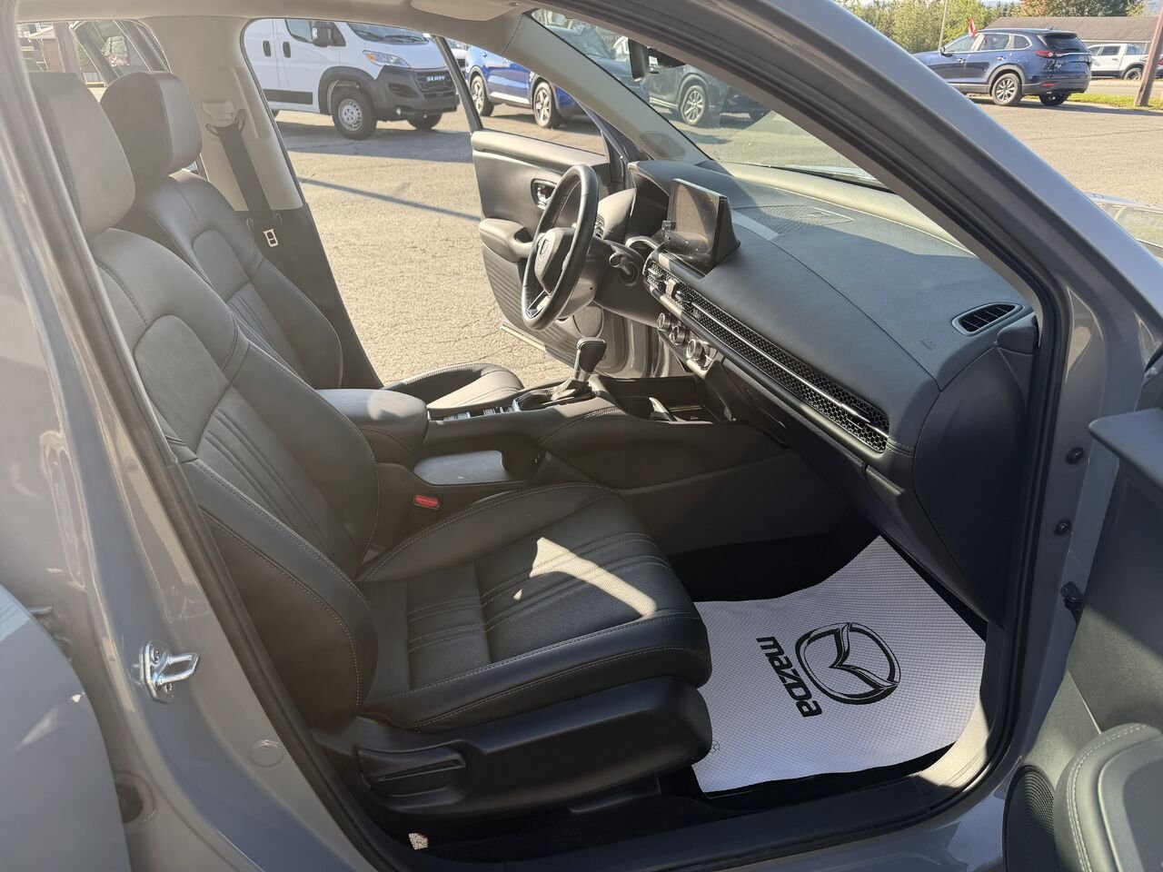 2025 Honda HR-V Grey Lac Mégantic - photo #13