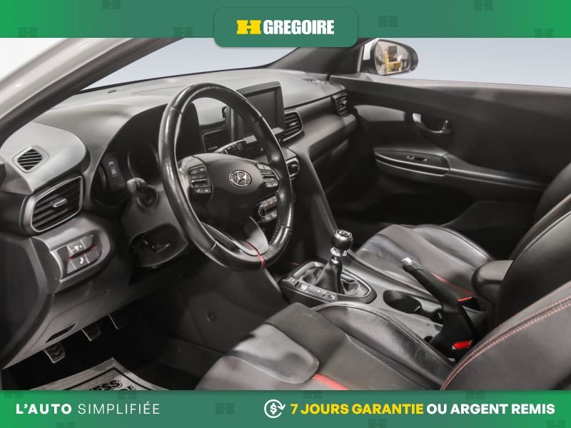 2019 Hyundai Veloster White Blainville - photo #11