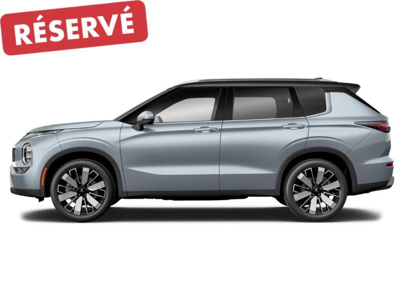 2025 Mitsubishi Outlander White Diamond/Black Roof Saint-Eustache - photo #0