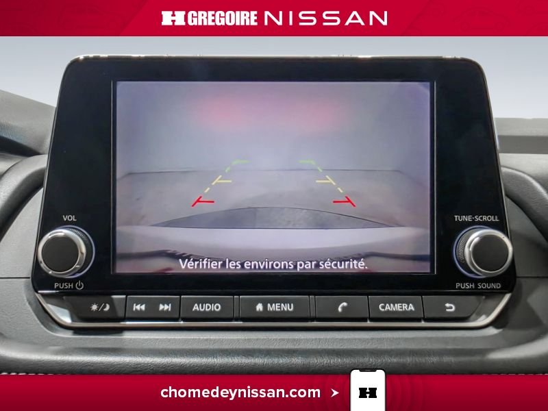 2025 Nissan Rogue White Laval - photo #23