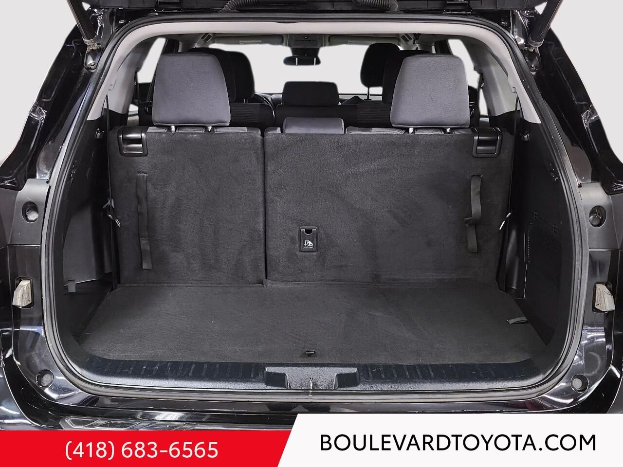 Toyota Highlander 550001-6 | LE, HYBRIDE, AWD 2023 Noir Québec - photo #20