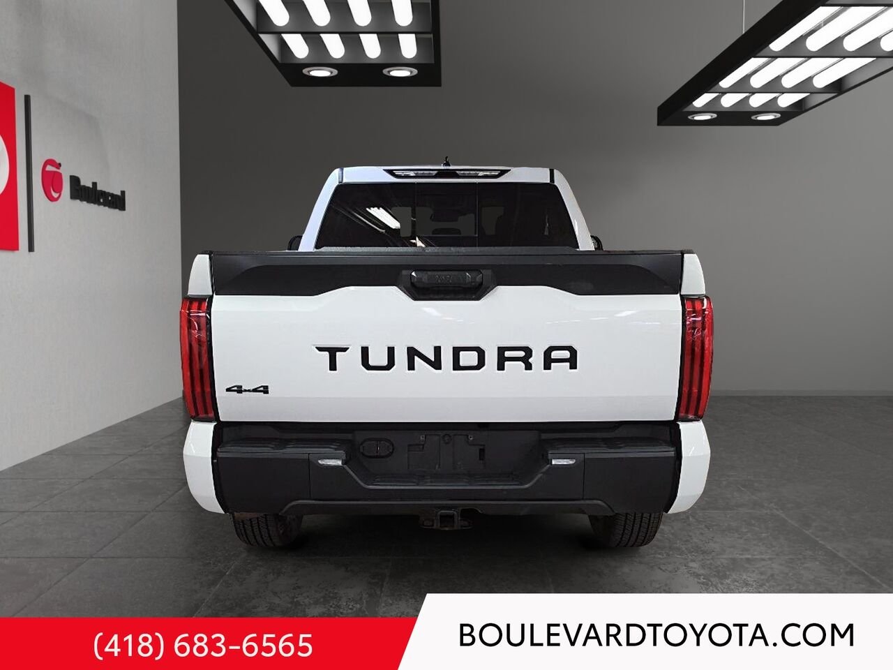 2023 Toyota Tundra 531789-32 | SR DOUBLE CAB, 4x4 White Québec - photo #4