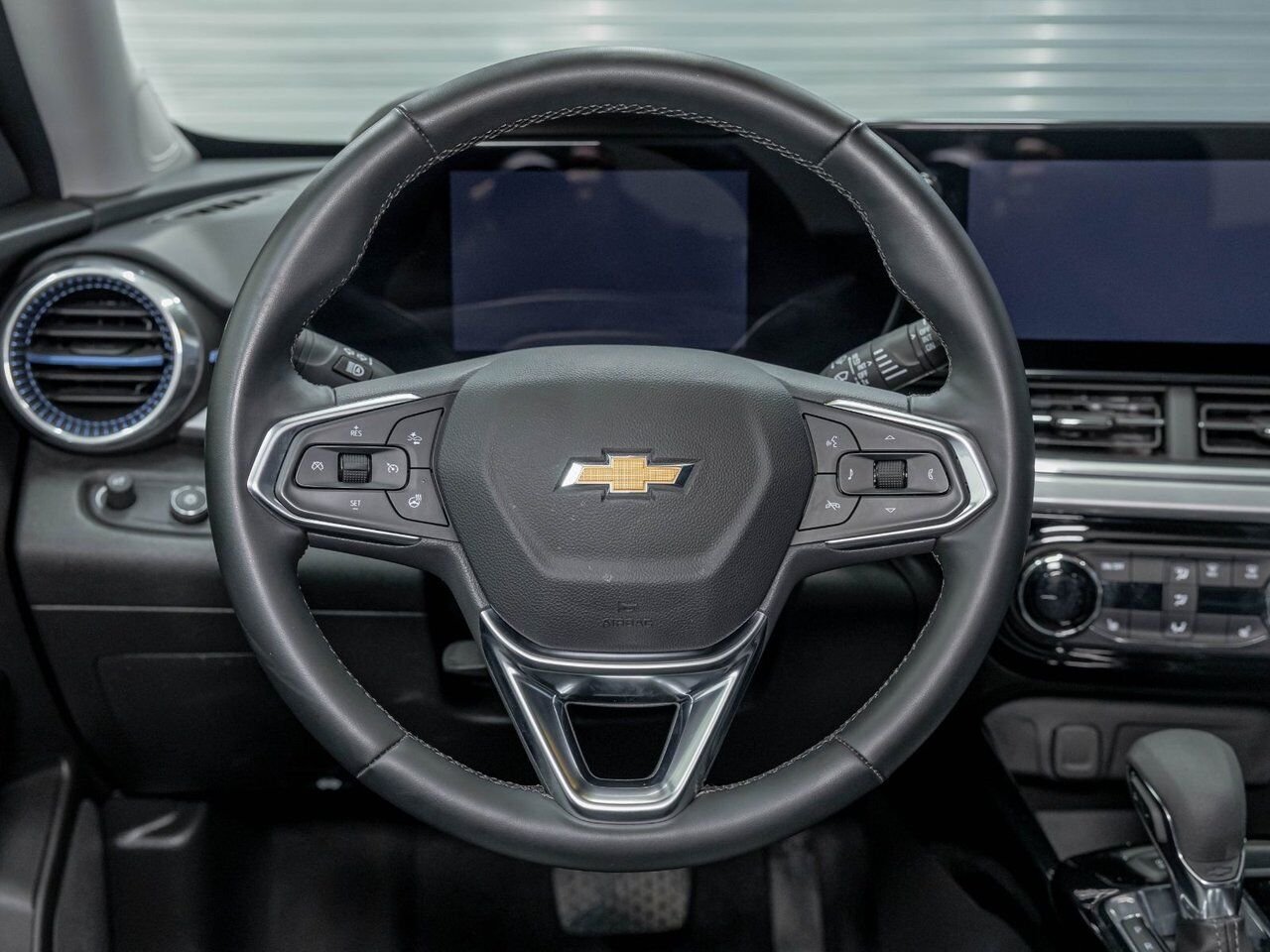 Chevrolet Trax LT *SIÈGES CHAUFF* REG ADAPT CARPLAY WIFI USB 2025 Blanc Saint-Jérôme - photo #13