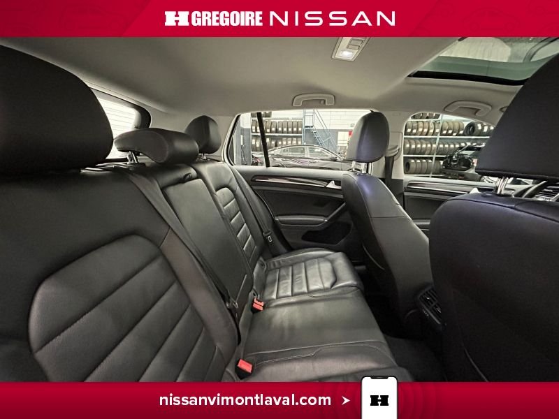 2015 Volkswagen Golf White Saint-Eustache - photo #12