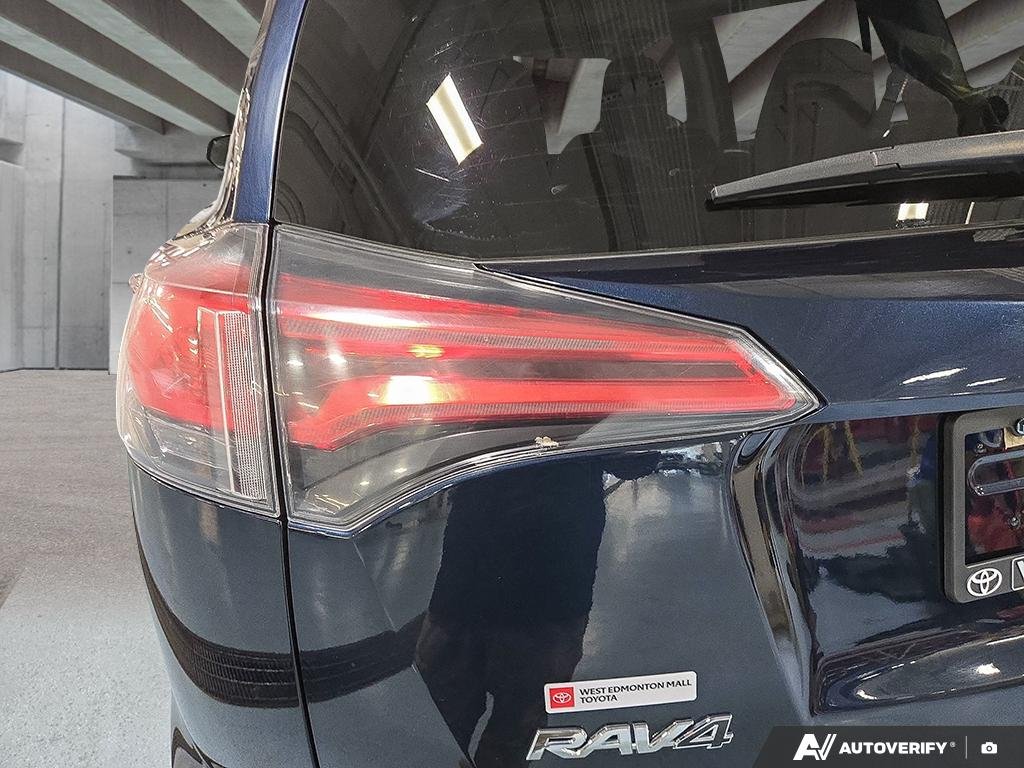 2018 Toyota RAV4 2602396A | XLE AWD, very low kilometers Blue Edmonton - photo #10