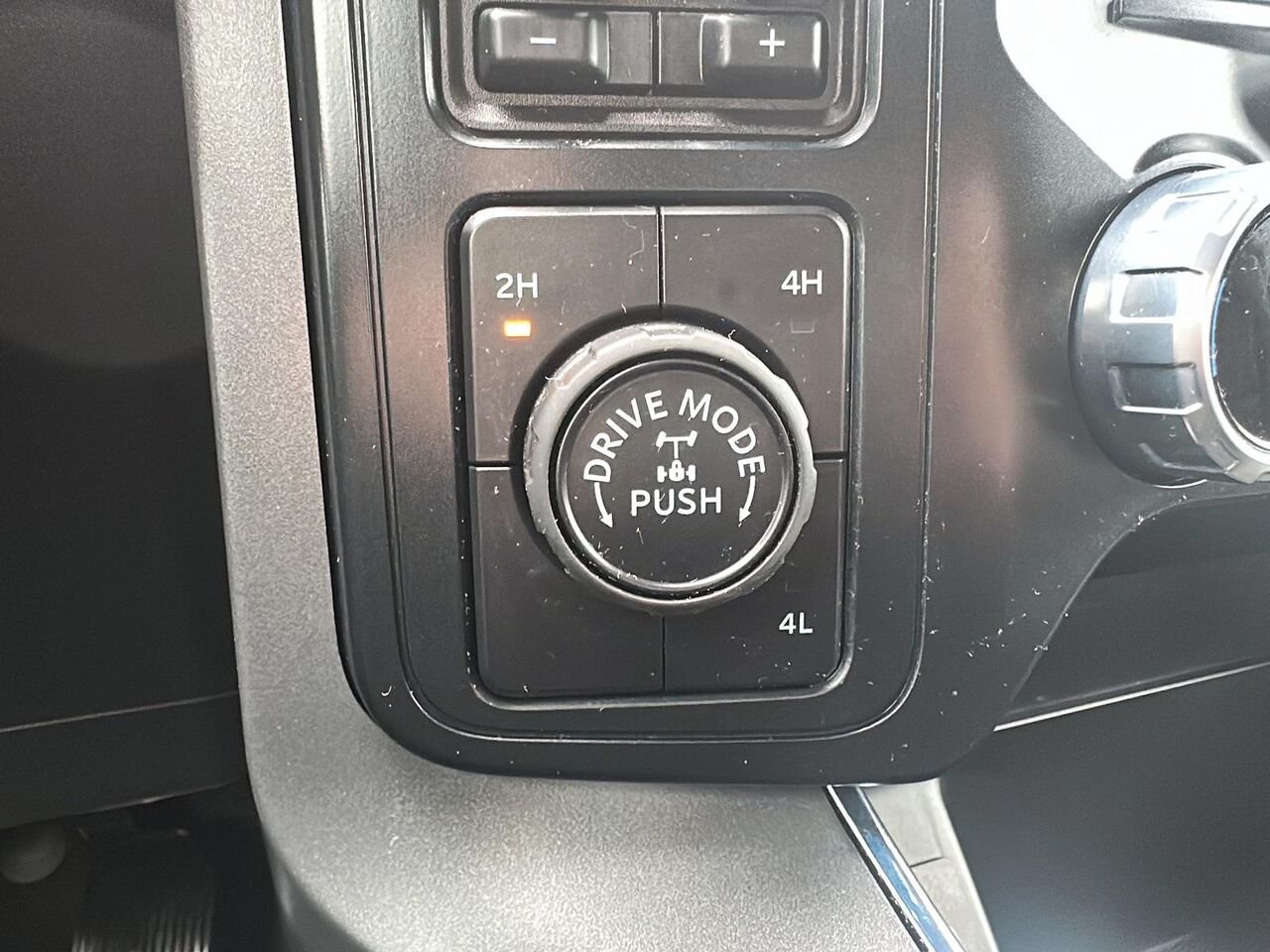 Ford F-150 2025 Gris Rouyn-Noranda - photo #13