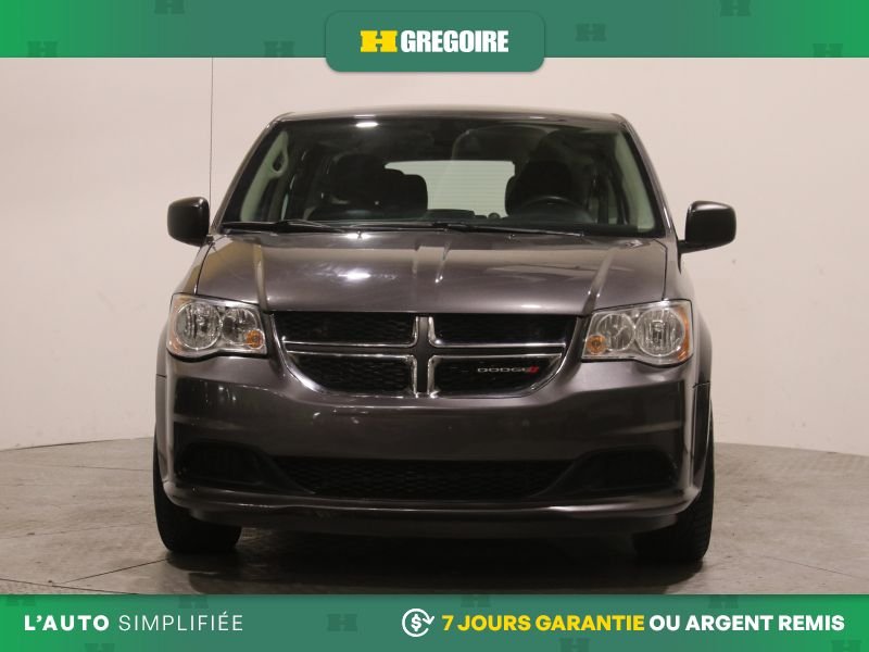 2019 Dodge GR Caravan Grey Laval - photo #1