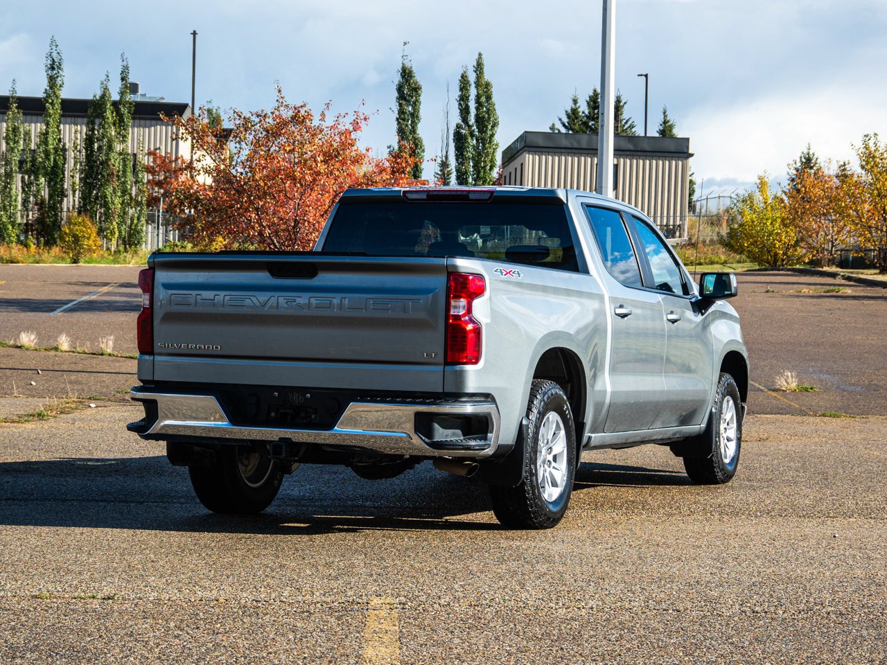 2025 Chevrolet Silverado 1500 4WD Crew Cab 147 LT Grey Sherwood Park - photo #13
