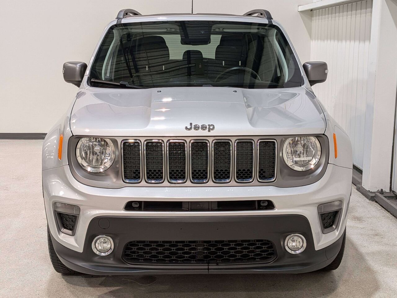 2019 Jeep Renegade Limited 4x4 Silver Val-David - photo #3