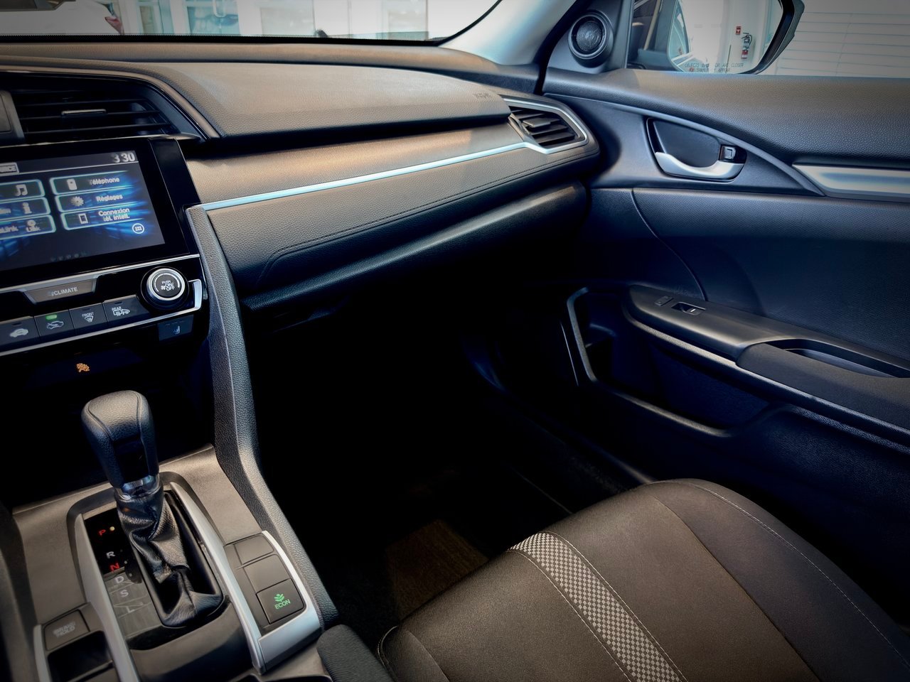 2019 Honda Civic Sedan Black Notre-Dame-des-Prairies - photo #15