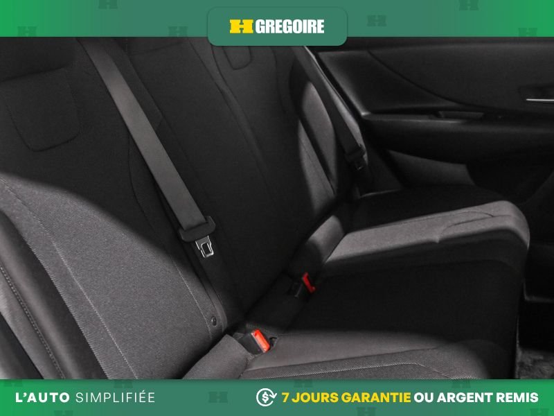 Hyundai Elantra 821689 | Essential MANUEL AC GR ELECT MAGS CAM RECUL BLEUTO 2022 Blanc Laval - photo #27