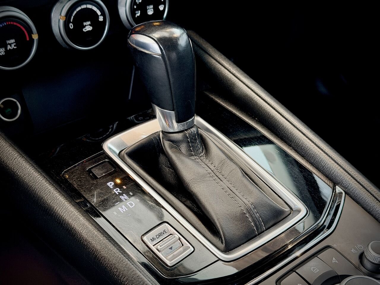 2023 Mazda CX-5 Grey Notre-Dame-des-Prairies - photo #26