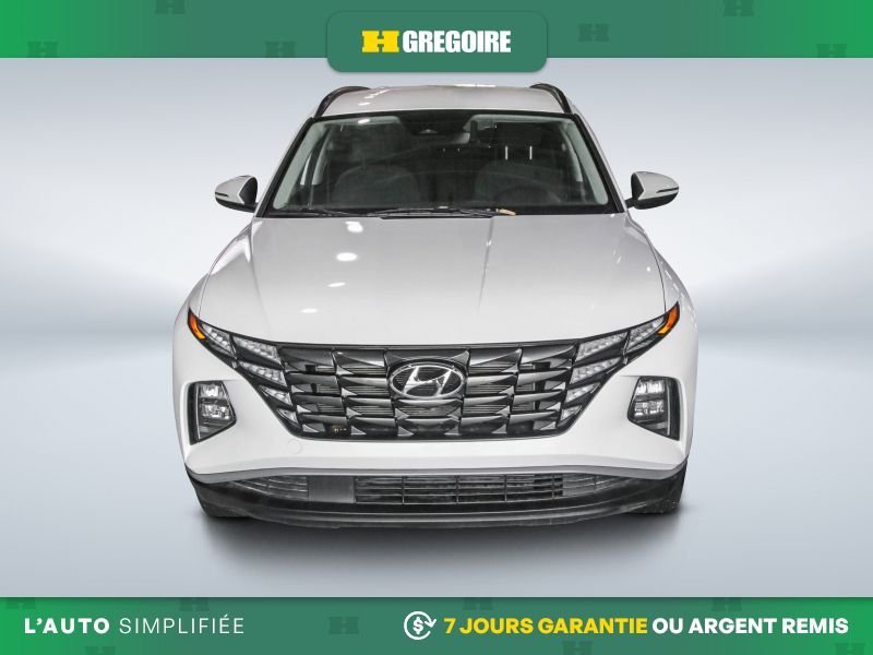 2022 Hyundai Tucson White Laval - photo #1