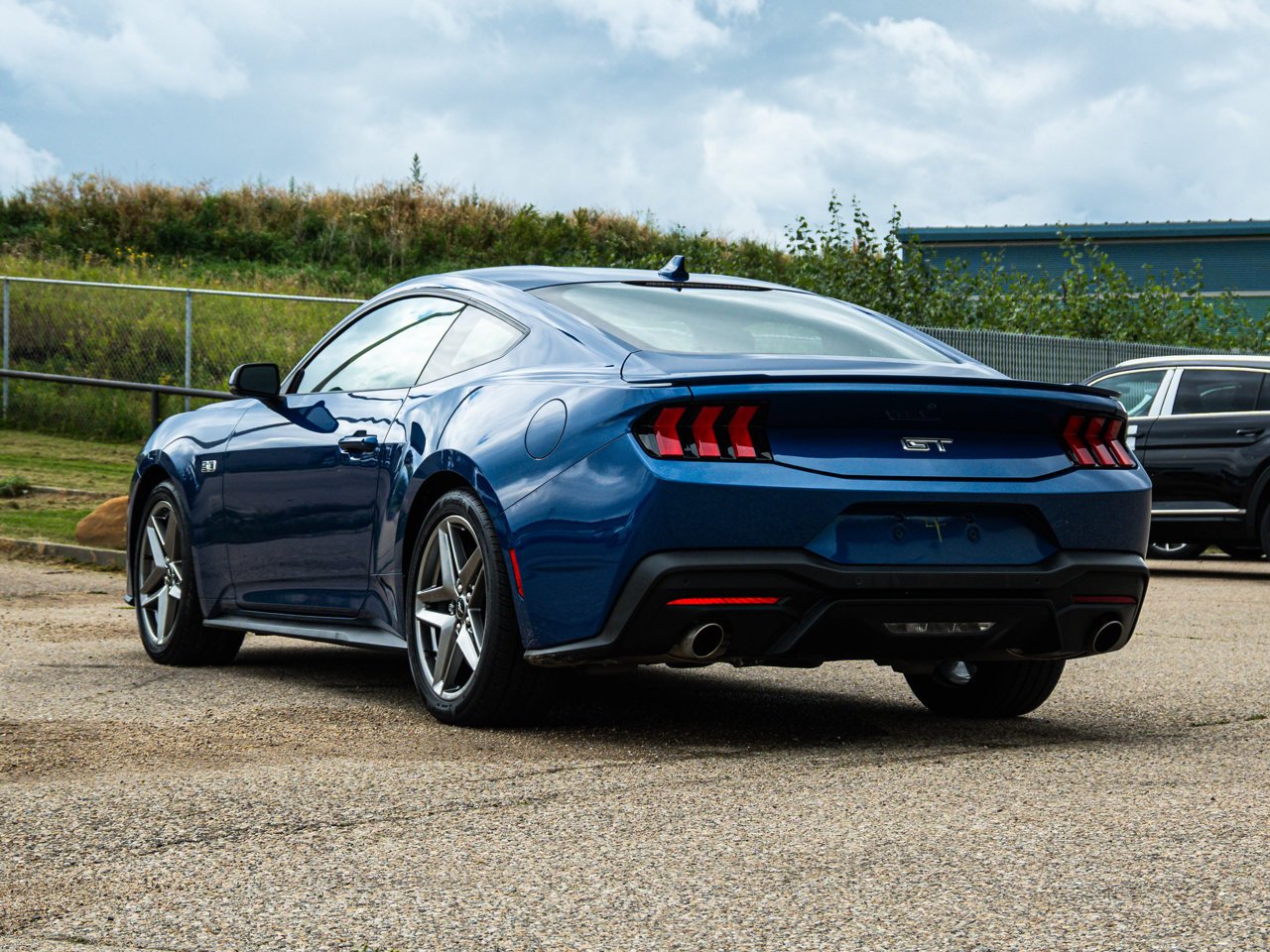 2024 Ford Mustang GT Premium Fastback Blue Sherwood Park - photo #11