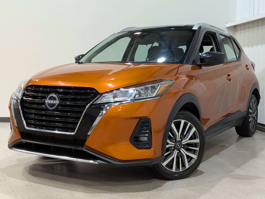 2024 Nissan Kicks SV FWD Orange