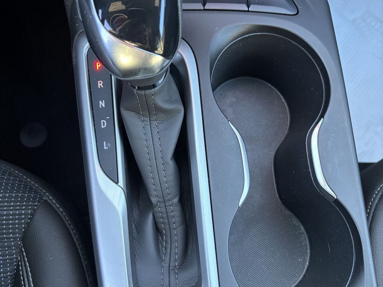 BUICK ENVISTA PREFERRED Privilégiée 4 portes TA 2024 Blanc Gatineau - photo #8