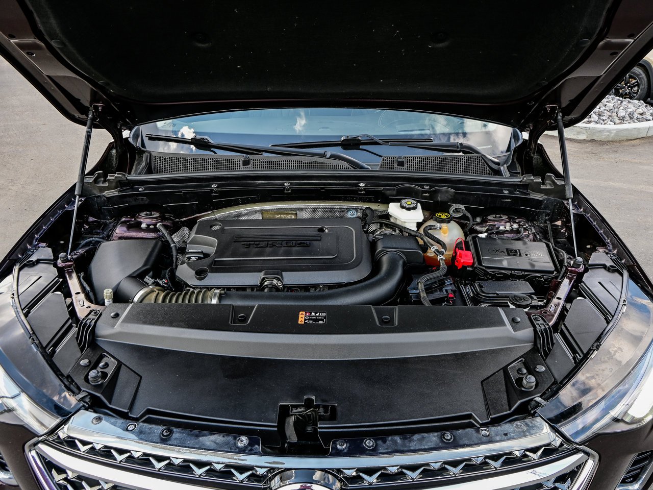 2023 Buick Envision AWD 4dr Avenir Red Sherwood Park - photo #8