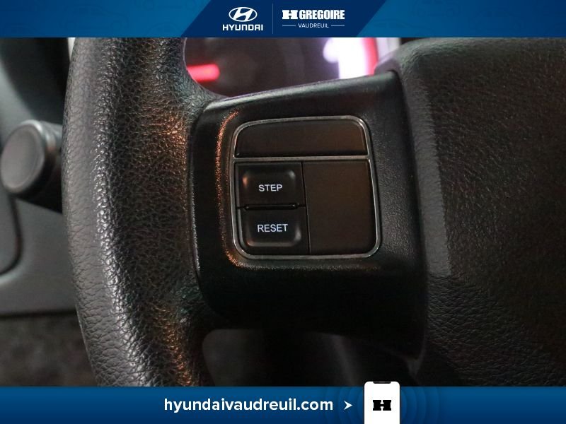 2018 Dodge GR Caravan Red Laval - photo #21