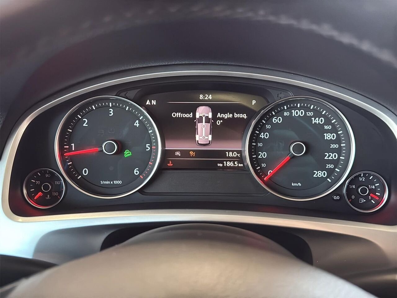 2015 VOLKSWAGEN TOUAREG HIGHLINE Black Saint-Hyacinthe - photo #12
