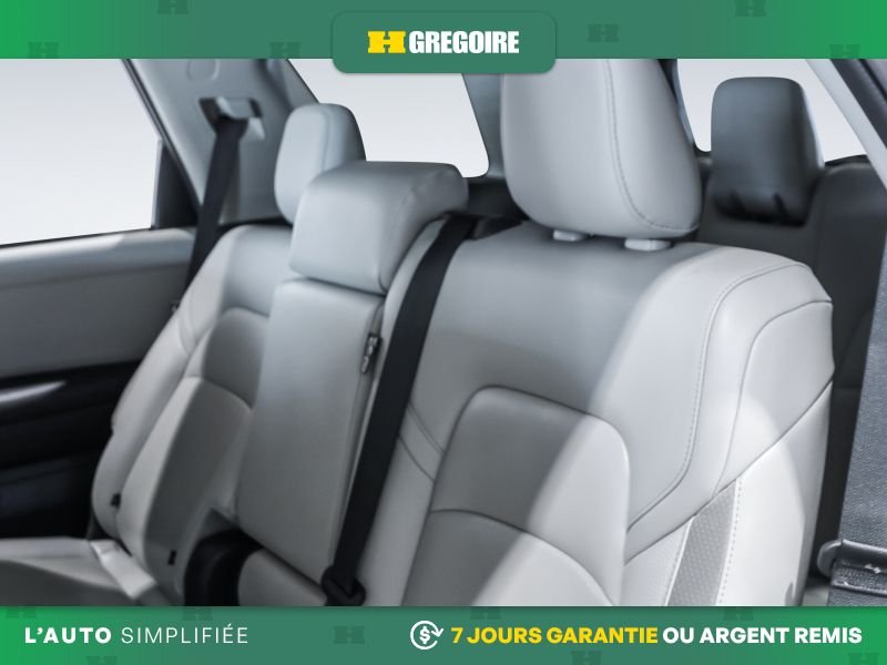 Nissan Pathfinder 2024 Blanc Laval - photo #23