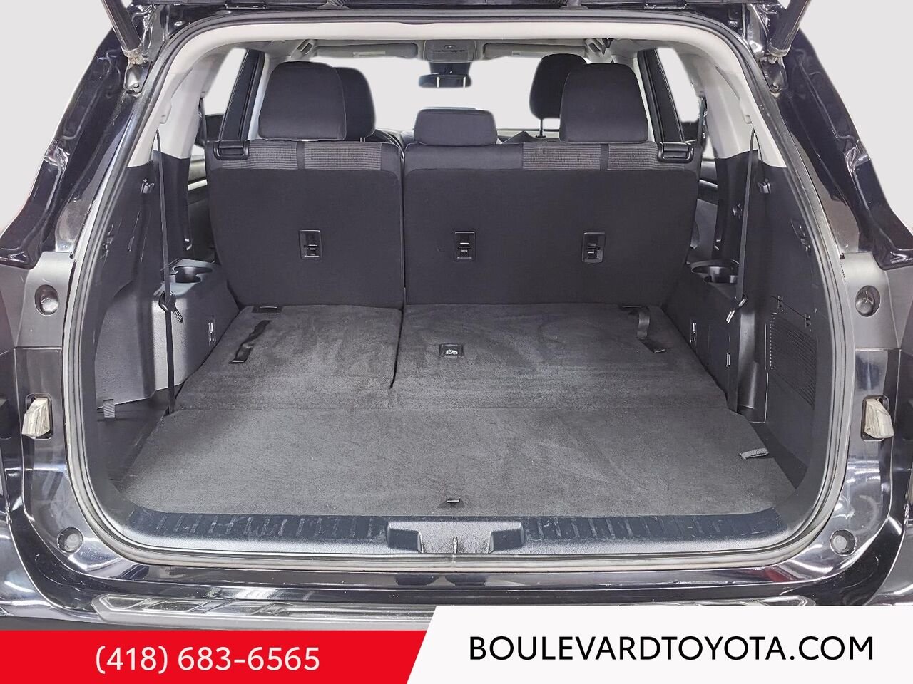Toyota Highlander 550001-6 | LE, HYBRIDE, AWD 2023 Noir Québec - photo #21