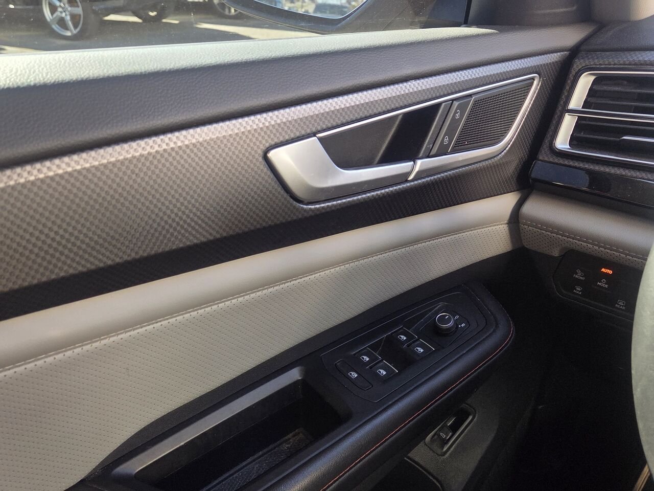 Volkswagen Atlas Peak Edition 2024 Gris Granby - photo #18