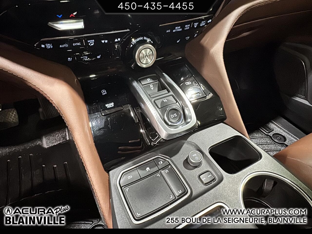 2024 Acura MDX Grey Blainville - photo #13