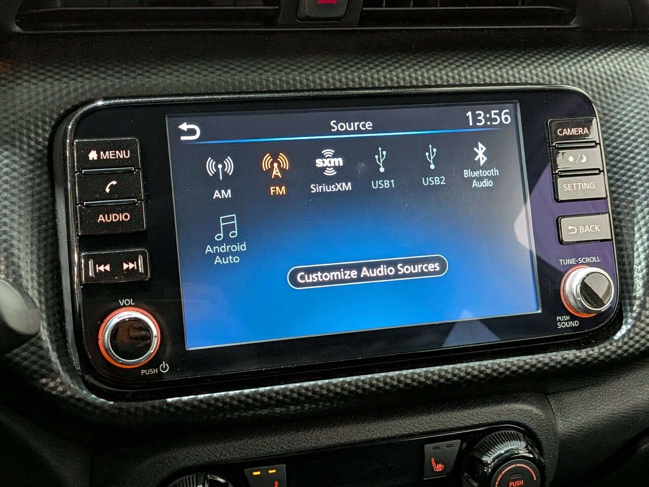 Nissan Kicks 2024 Orange Val-David - photo #21