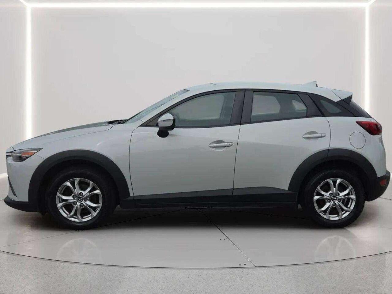 2017 Mazda CX-3 GS White Gatineau - photo #1