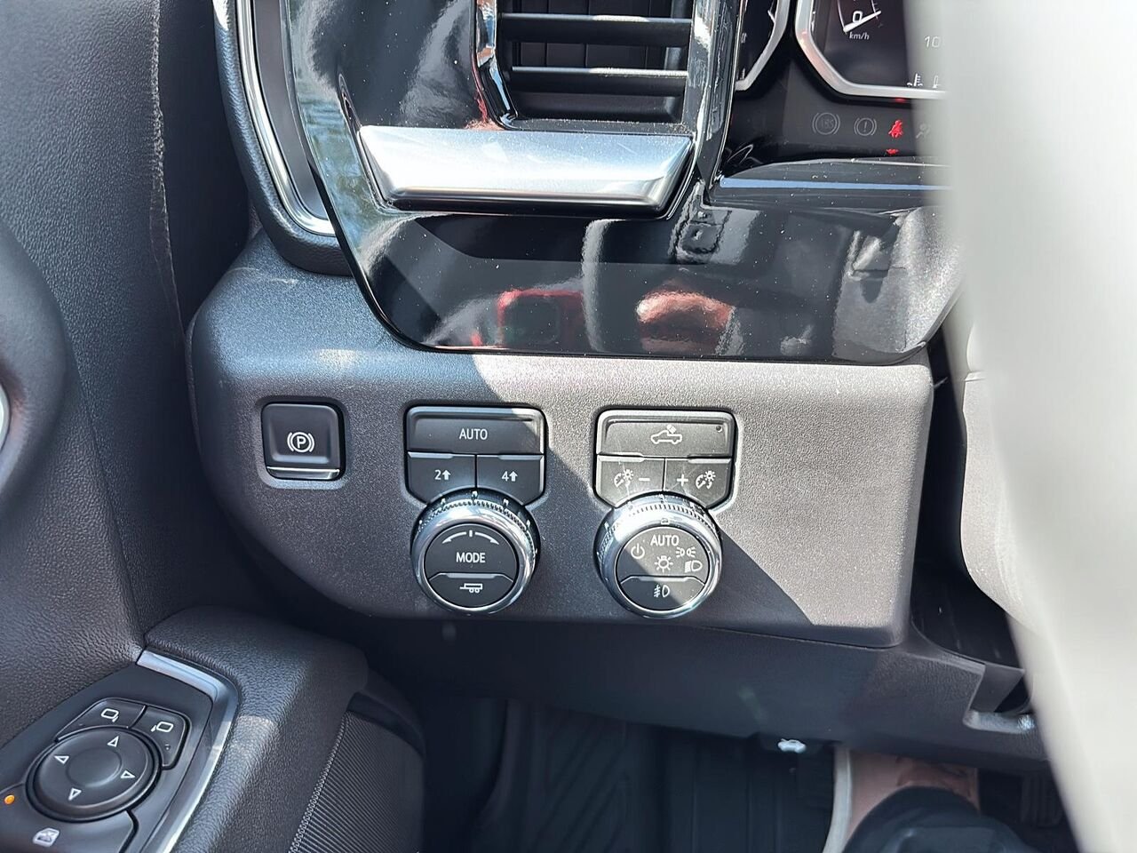 GMC Sierra 1500 ELEVATION 2026 NOIR ONYX Saint-Hyacinthe - photo #13