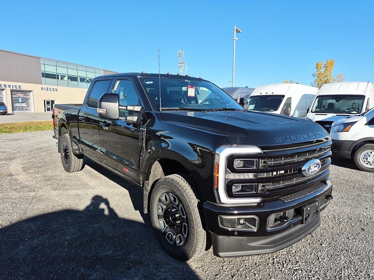 Ford Super Duty F-250 SRW 27048 | PLATINE 2027 Noir agate métallisé Saint-Jérôme - photo #7