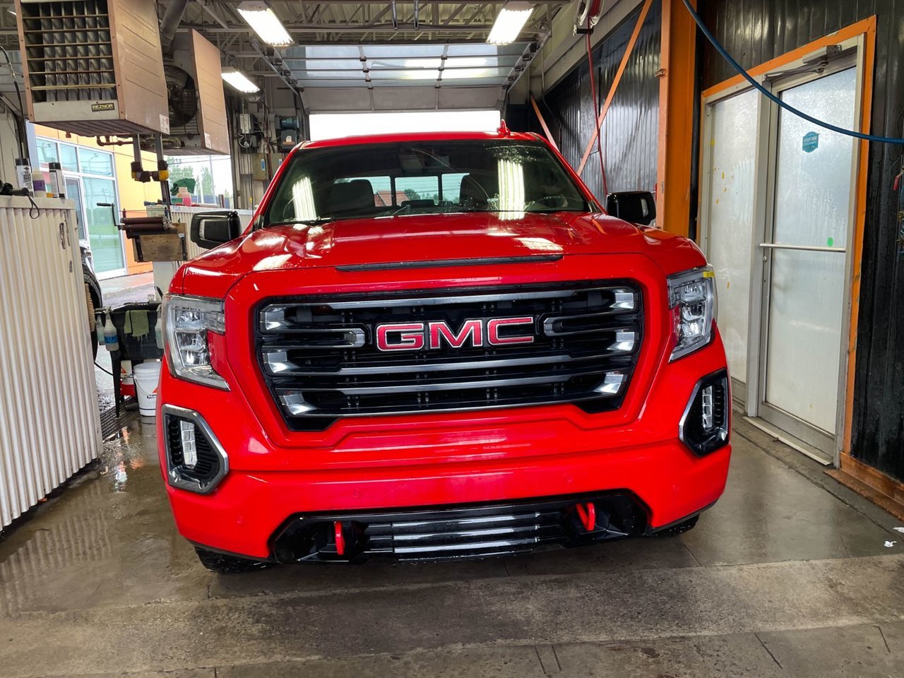 GMC Sierra 1500 AT4 CREW 4X4 V8 *TOIT* NAV SIÈGES VENTIL BOSE 2022 Rouge Saint-Jérôme - photo #5