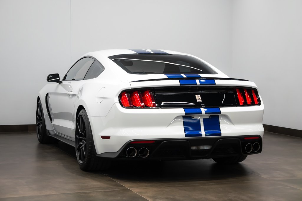 Ford Mustang 2dr Fastback Shelby GT350 Delivery KM ! 2016 Blanc Kirkland - photo #5