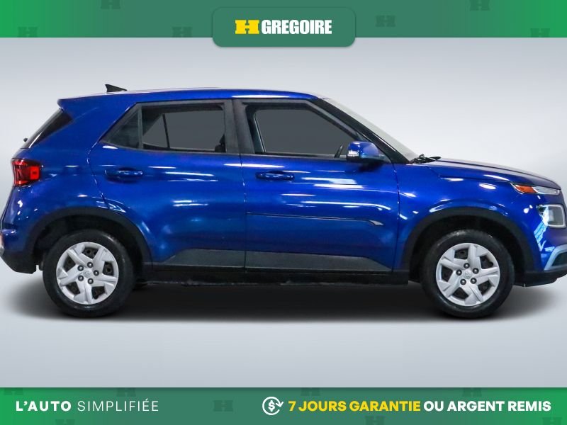 2020 Hyundai Venue Blue Saint-Eustache - photo #10
