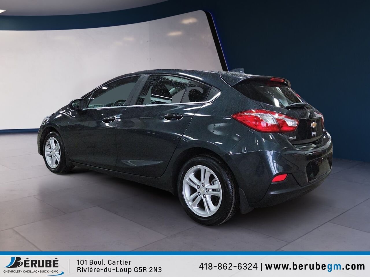 Chevrolet Cruze LT 1.6L à hayon 4 portes avec 1SH 2018 Noir Rivière-du-Loup - photo #3