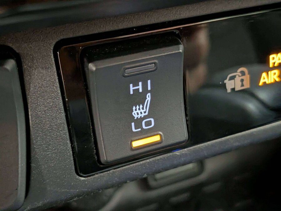 Toyota RAV4 LE AWD 2024 Noir